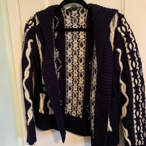 CHANEL Métiers d'Art 2018 Paris-Hamburg Cardigan - Picture 17 of 17